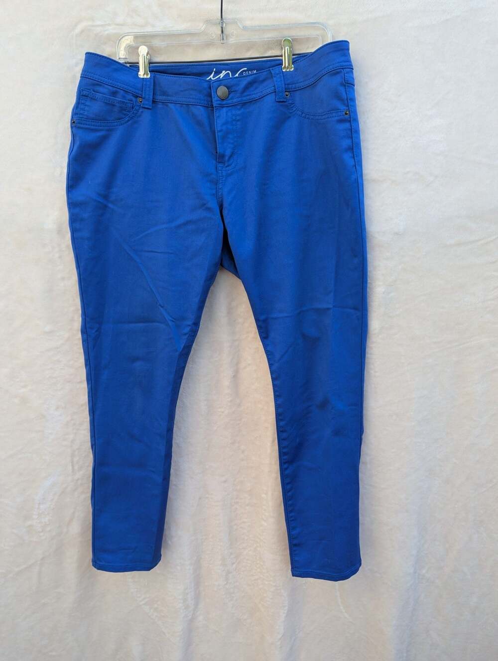 I.N.C. Petite Mid-Rise Skinny Denim Jeans in Royal Blue, Size 14P